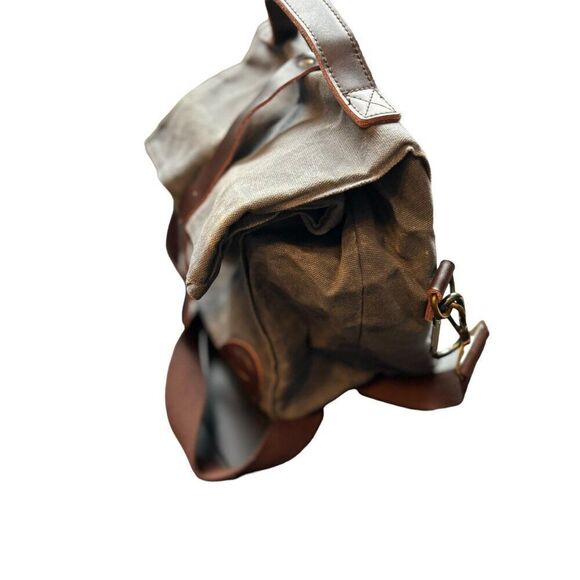 Aserro Durable Canvas & Leather Backpack With Adjustable Straps - Picture 10 of 16